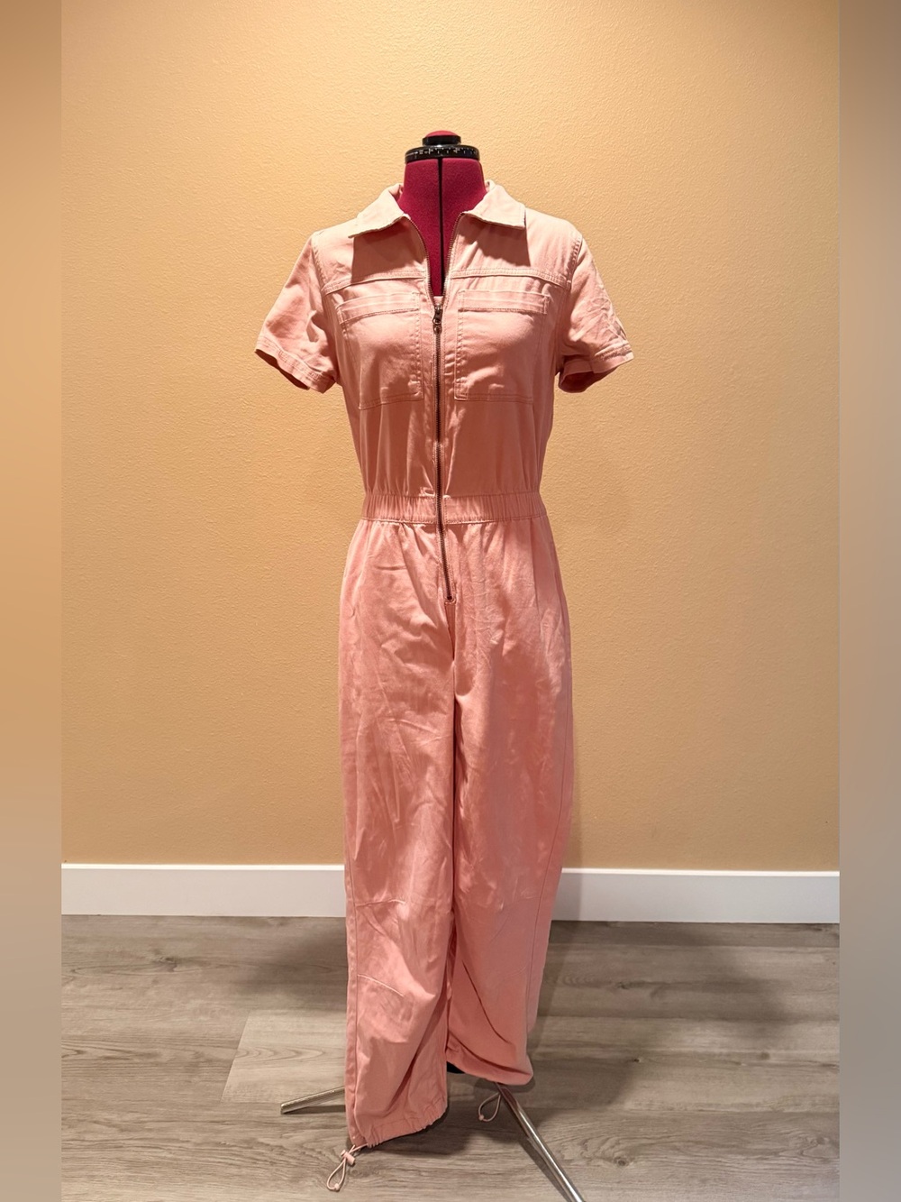Celebrity Pink Light Pink Short-Sleeve Zip Jumpsuit